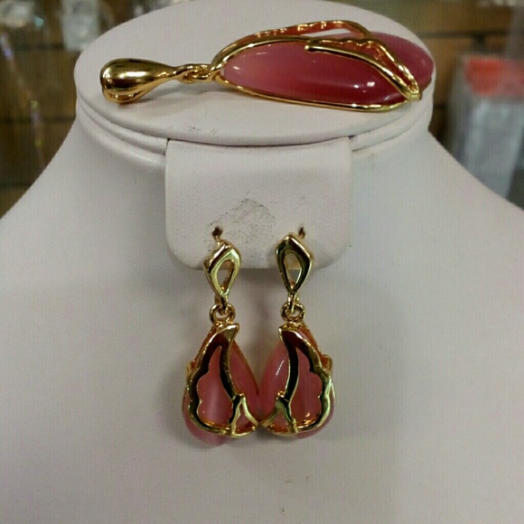 Jewelry - Earrings